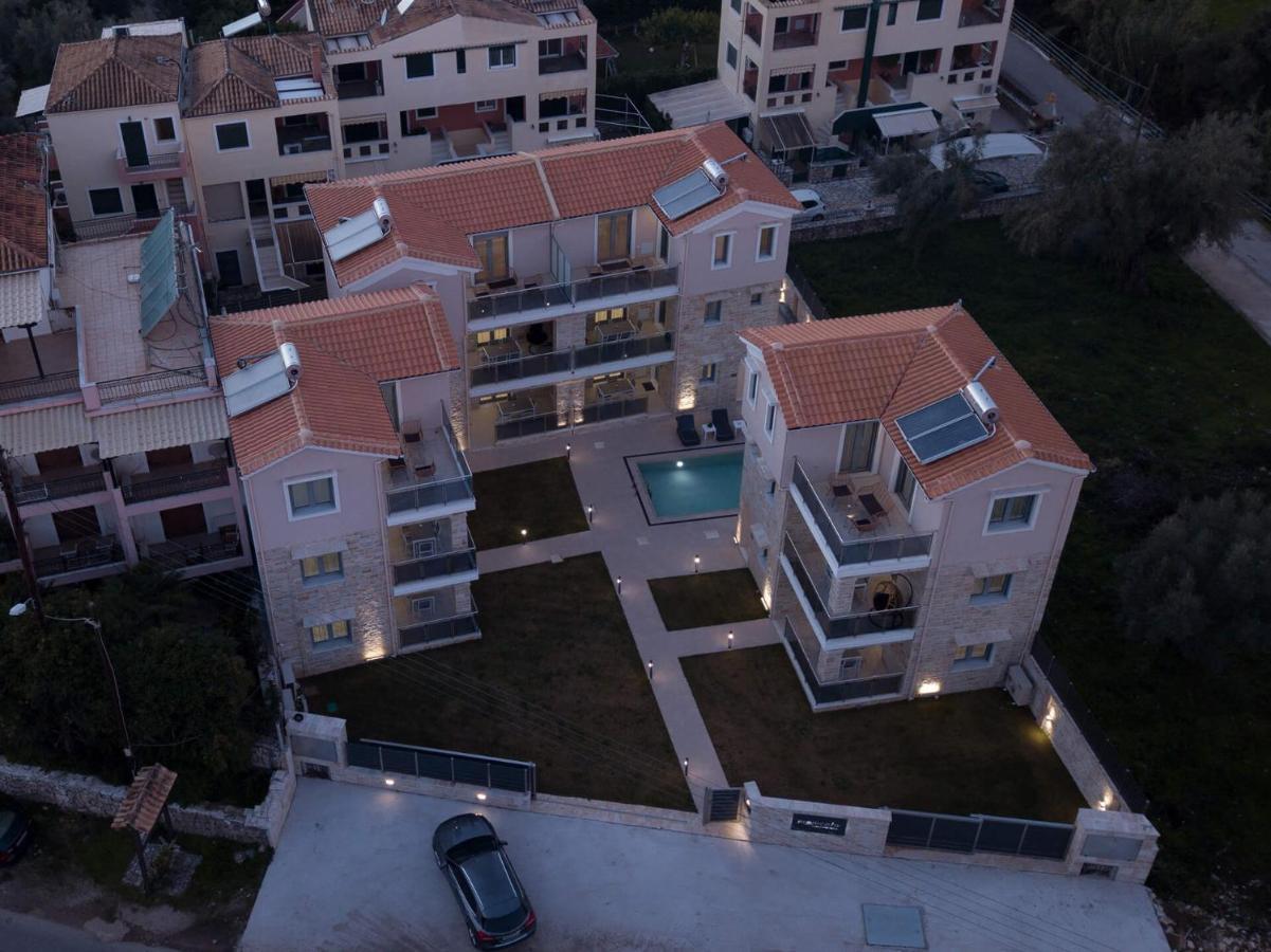 Momento Luxury Apartments Walking Distance From The Beach Nikiana Ngoại thất bức ảnh