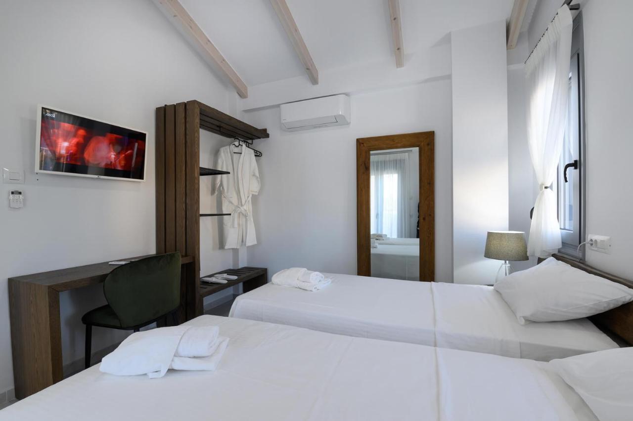 Momento Luxury Apartments Walking Distance From The Beach Nikiana Ngoại thất bức ảnh