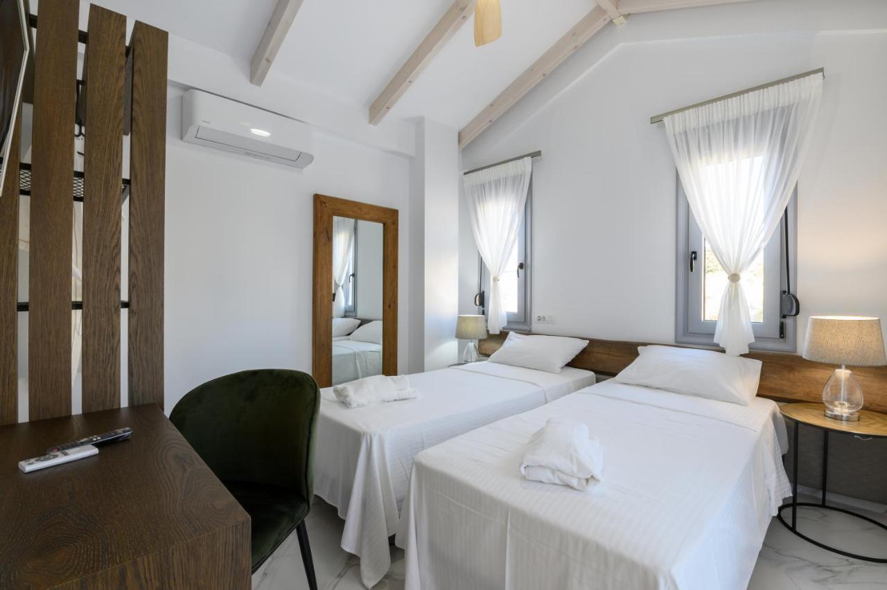 Momento Luxury Apartments Walking Distance From The Beach Nikiana Ngoại thất bức ảnh
